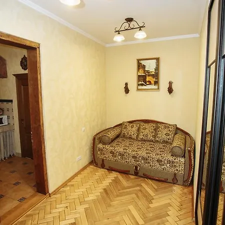 Apartment Halytska *