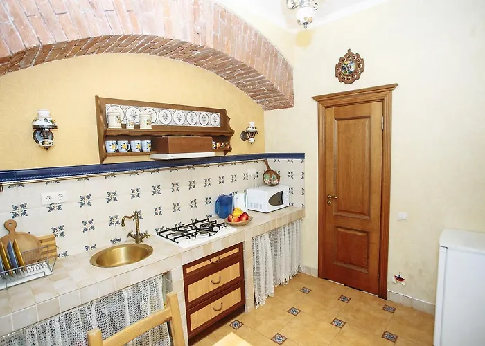 Apartment Halytska *